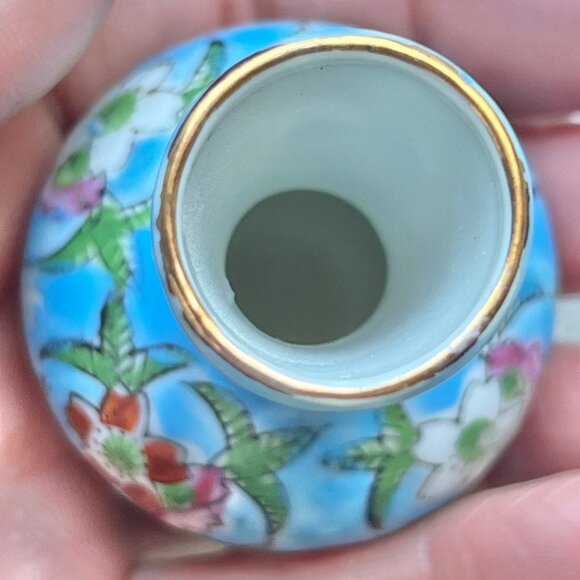 Miniature Japan Porcelain Vases Set Of 2 Yellow & Blue Floral Design vintage - Picture 12 of 13